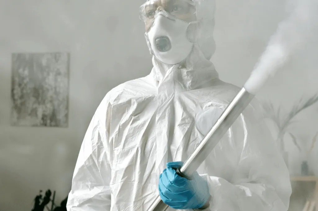 fumigazione antitarlo professionale Milano